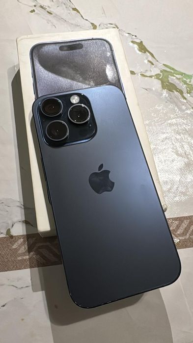 IPhone 15 pro 256гб
