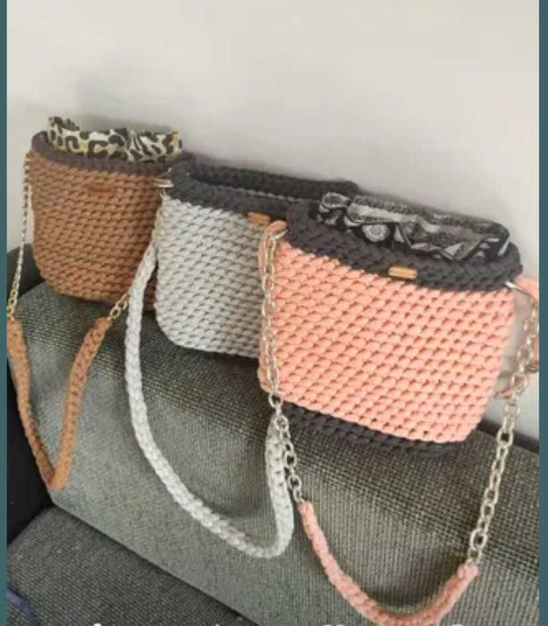 Луксозна плетена ръчно дамска чанта, дълга дръжка и подплата с джоб,