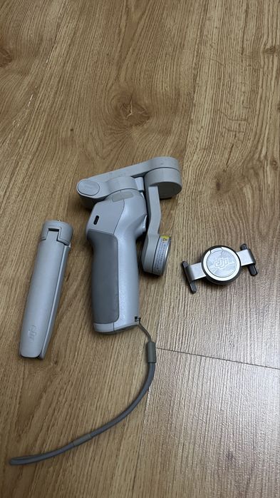 Стедикам DJI Osmo Mobile 4 SE стабилизатор