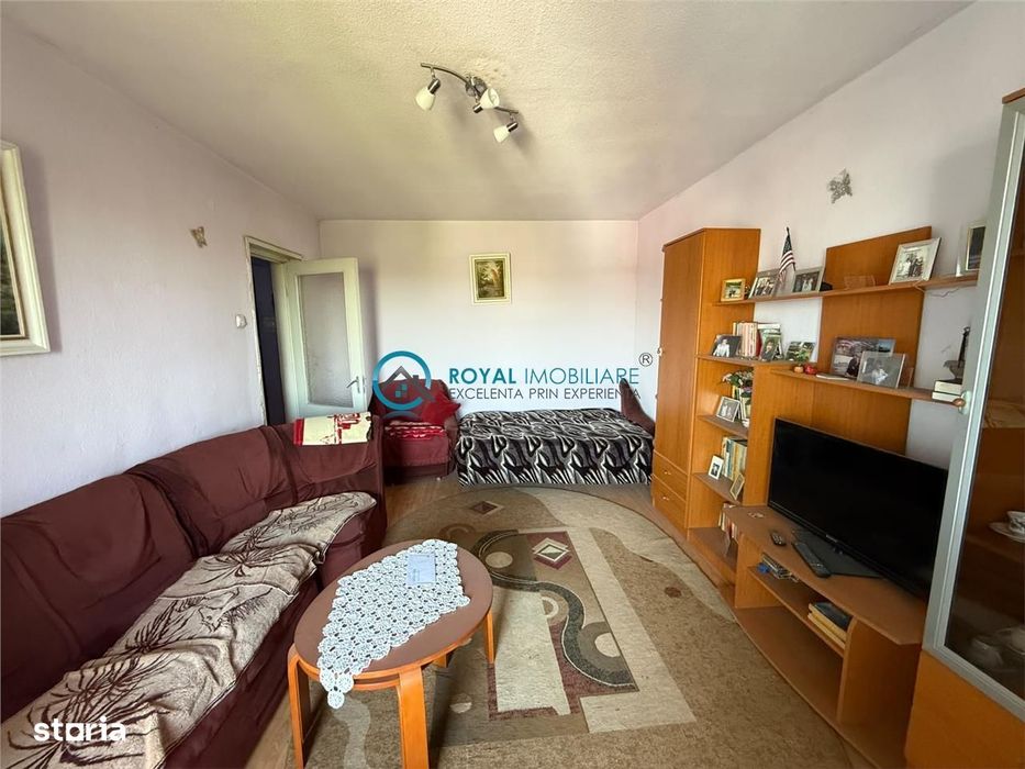 Royal Imobiliare - Vanzare Apartament zona B-dul Bucuresti — fotografia 1