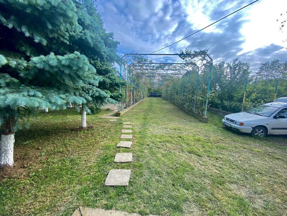 Teren intravilan 1878 mp zona Hudum