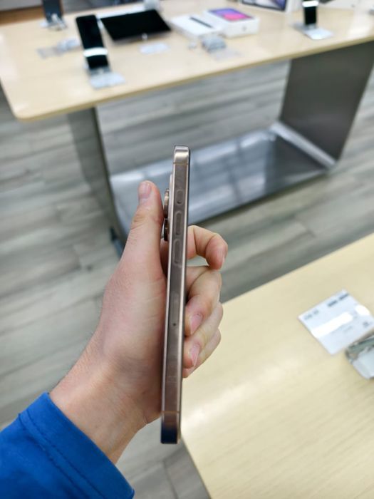 İphone 16 pro 256 eac