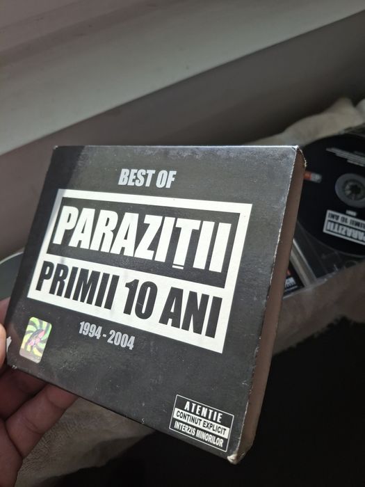 C.D Parazitii ,album 1 si 2