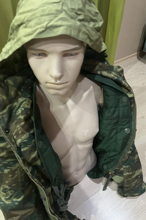 Камуфлажна шуба