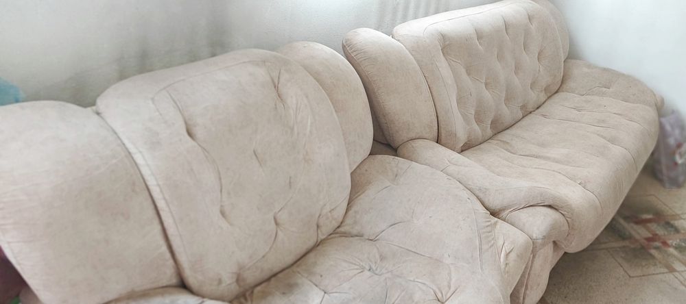 Мягкая мебель для зала