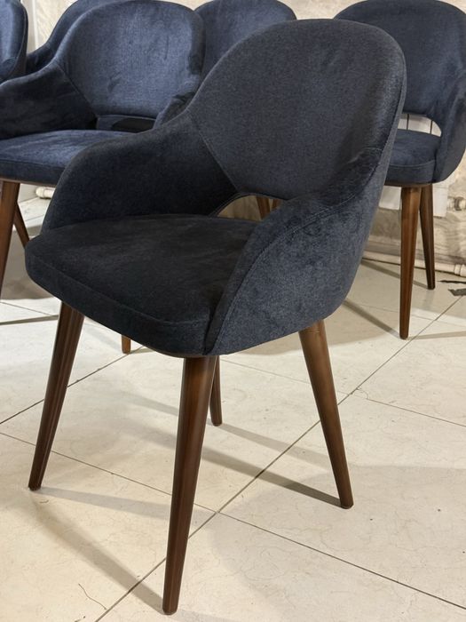 Stul stol optim va donga kafe va restarntlarga yetkazib beriladi