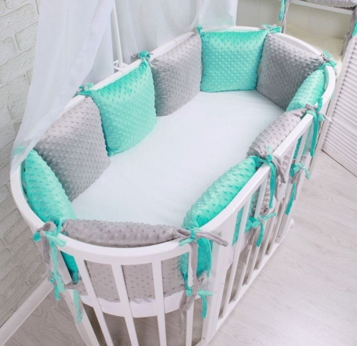Бортики в кроватку