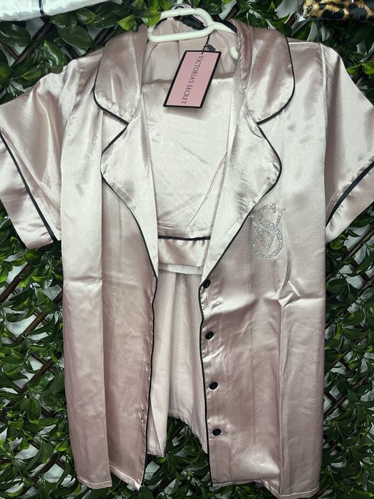 Pijamale Victoria’s Secret