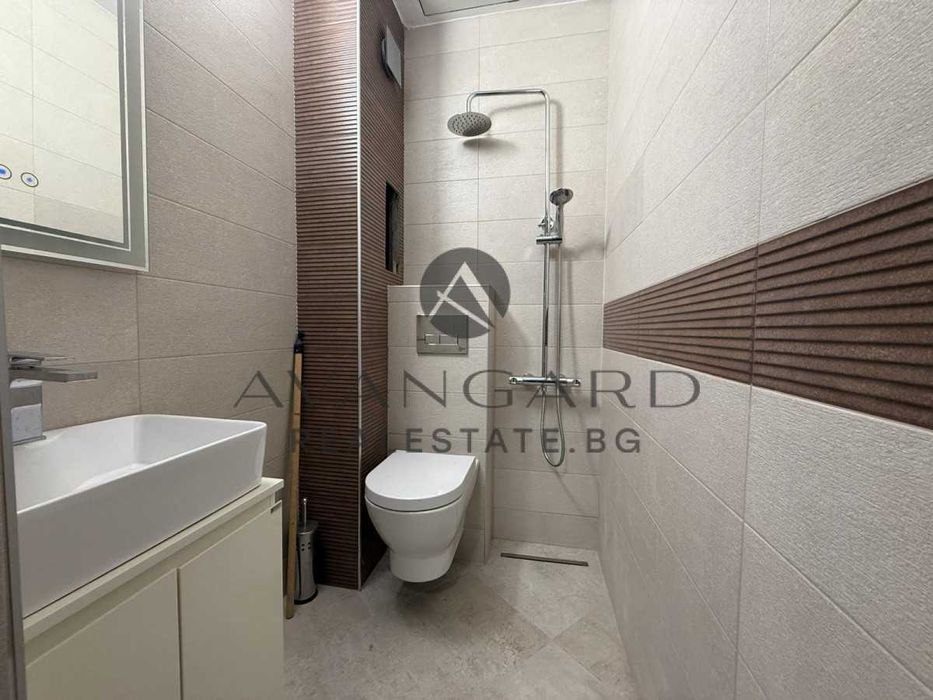 Продава се Тристаен апартамент в Пловдив, Кършияка - 86 кв.м за 985 €/кв.м - Снимка #9