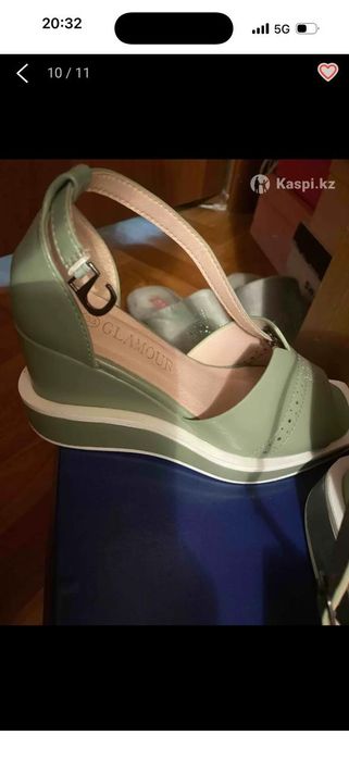 Босоножки  кожаный