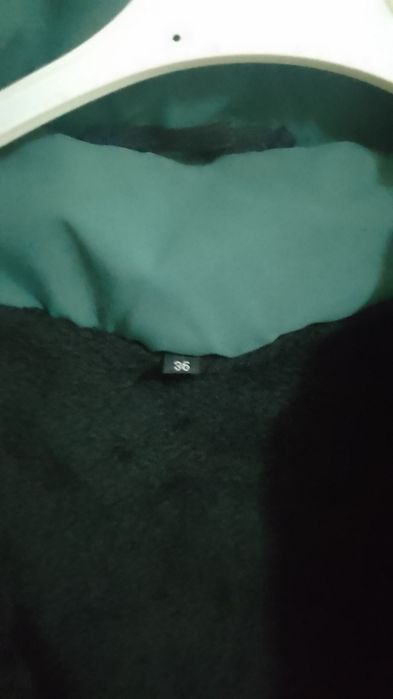 Продам парку на девочку