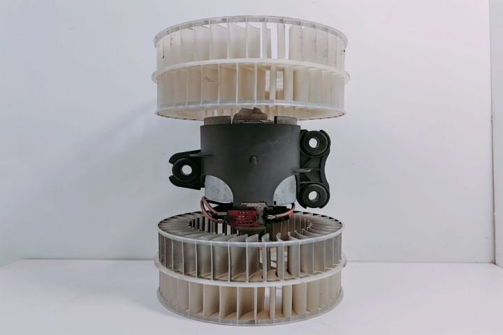 Ventilator habitaclu 7735000562 Mercedes-Benz Vito W639