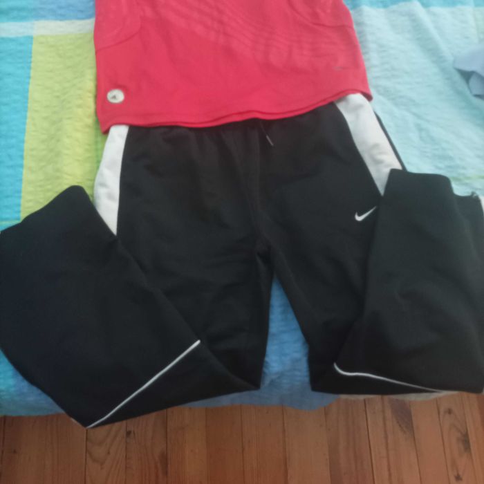 Лот от оригинални дрехи