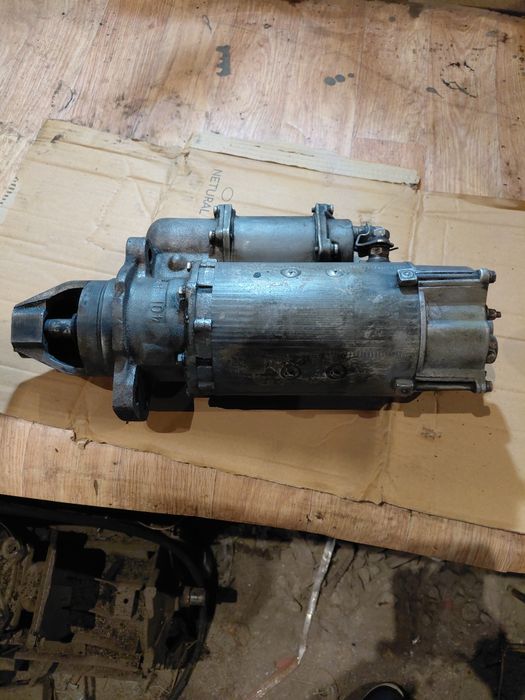 Продам стартер на камаз 740