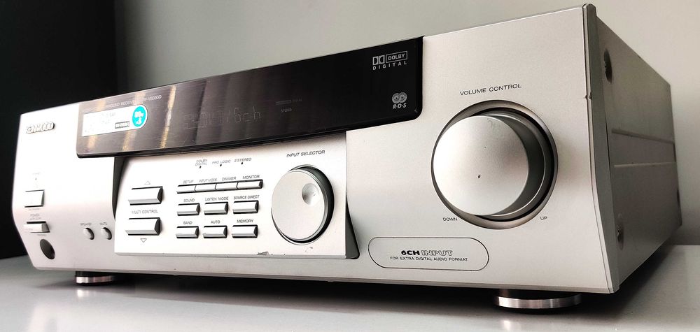 Kenwood KRF V 5030D – Receiver Digital – Intrare Phono & Optic – 5x80W