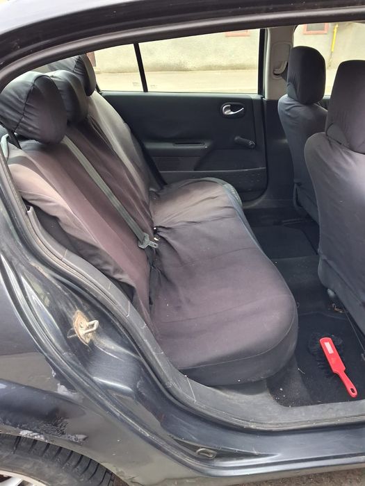 Vând Renault Megane II preț ușor negociabil pentru piese