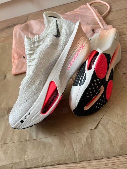 100% Оригинални Nike Alphafly 3 в размер 38-24 см