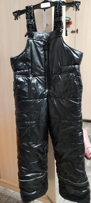 Зимняя куртка и комбинезон