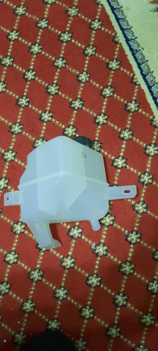 Продам расширительный бачок ВАЗ