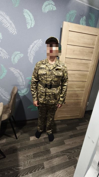 Продам форму военную
