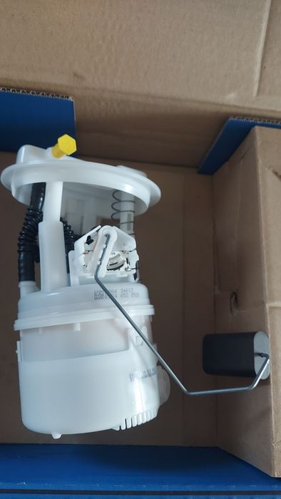 Pompa benzina renault 8200683209