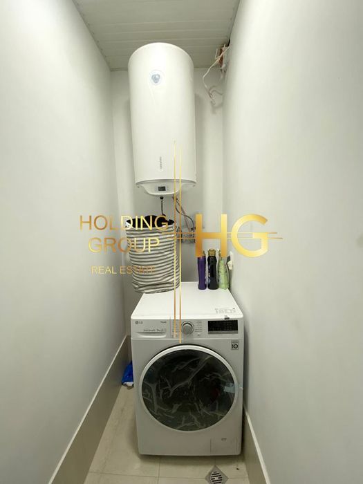 Продава се Тристаен апартамент в Варна, Център - 97 кв.м за 2578 €/кв.м - Снимка #10