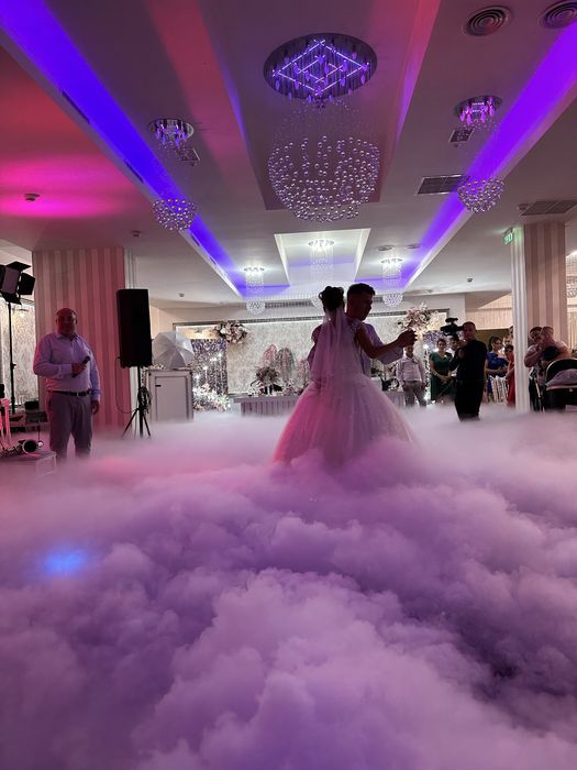 Cabina foto/ 360/fum greu/gender reveal / baloane fum/artificii