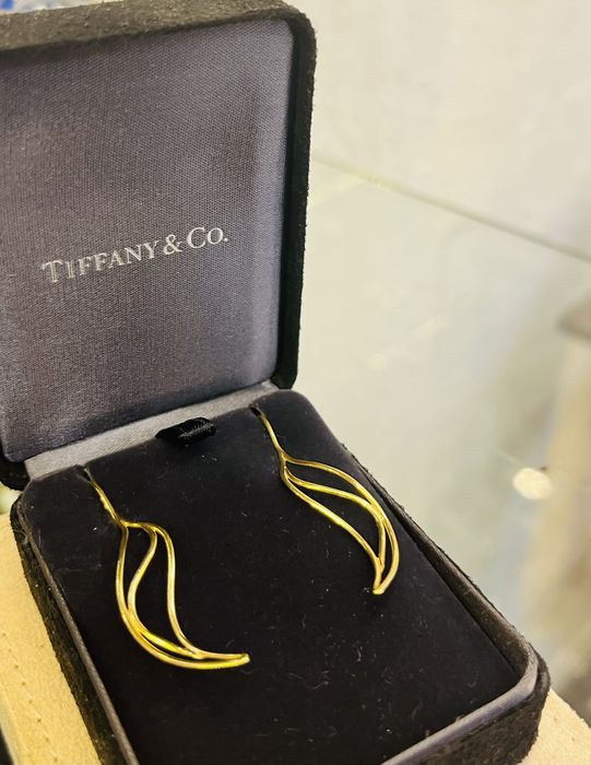 Златни обеци Tiffany & Co. Elsa Peretti 18K Gold Wave