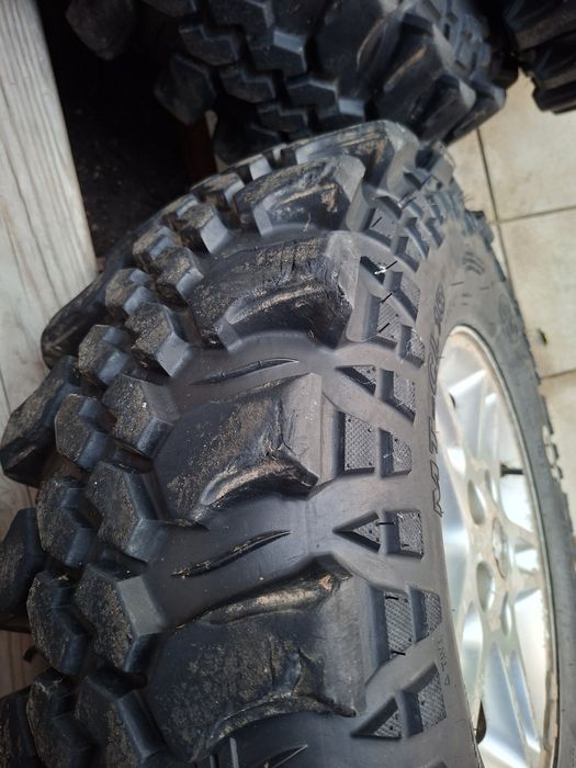 Гуми с джанти cst 33x10.5x16