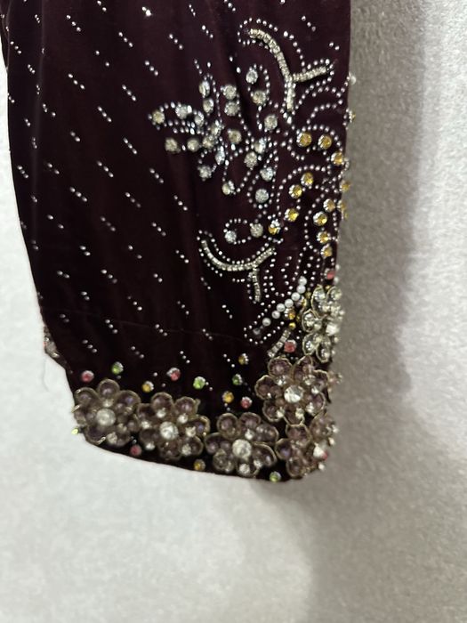 куйлак иштони билан бир маротаба йийилган