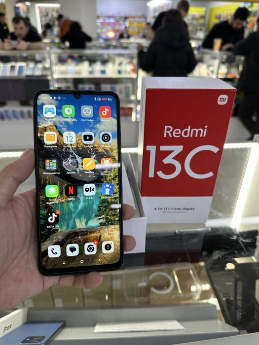 Redmi 13C. Память 256