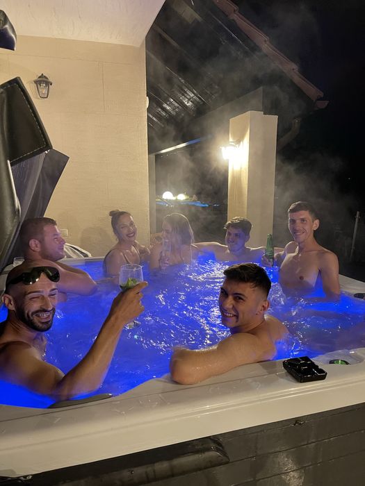 Inchiriere Pensiune Colibita