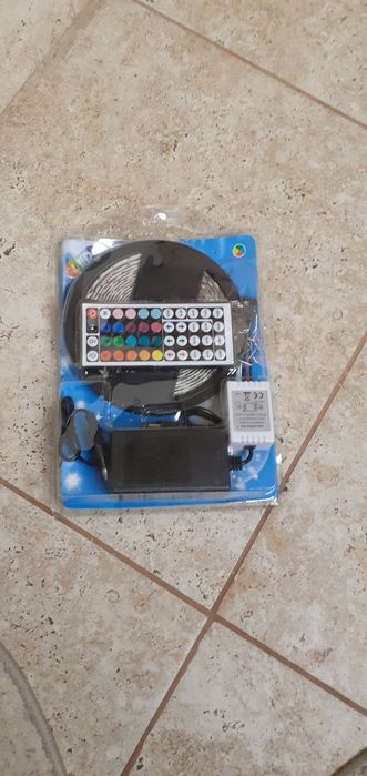 Vând bandă led 15m