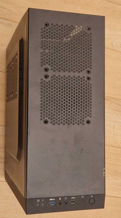 Carcasa Deepcool Tesseract BF black