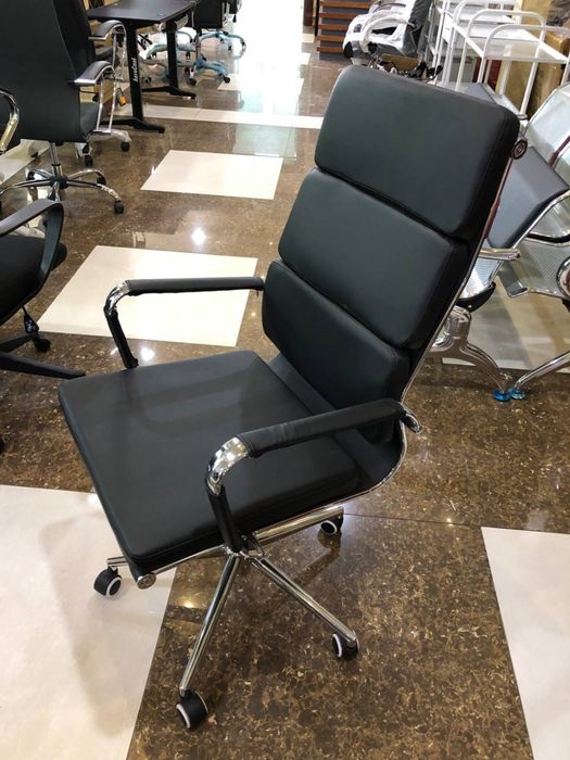 Офисное кресло для руководителей
