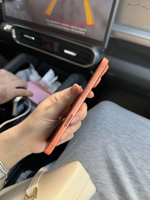 Продам или обменяю Iphone 17 pro