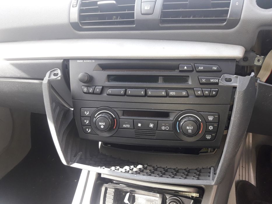 БМВ Х118д BMW X118d 2006 г 2.0 диз. само на части