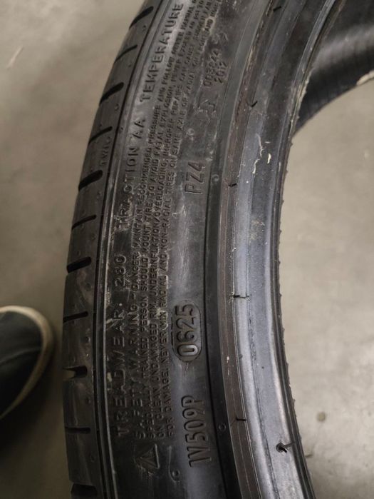 285/35/R23+325/30/R23 Pirelli P Zero PZ4