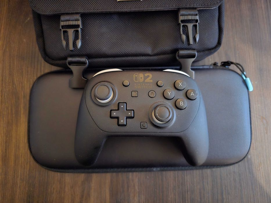 Nintendo Switch 2 + 9 игри и аксесоари