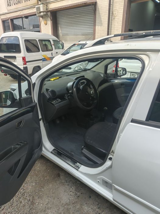 Chevrolet Spark 2012 — 4