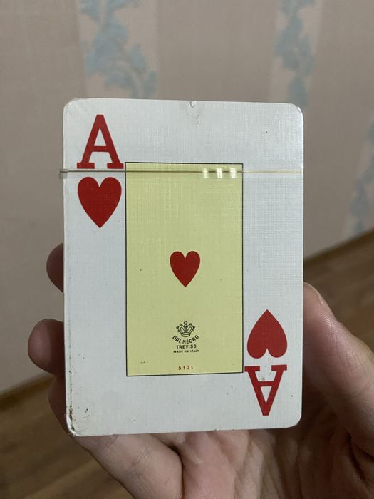 Продам игральные карты покерные