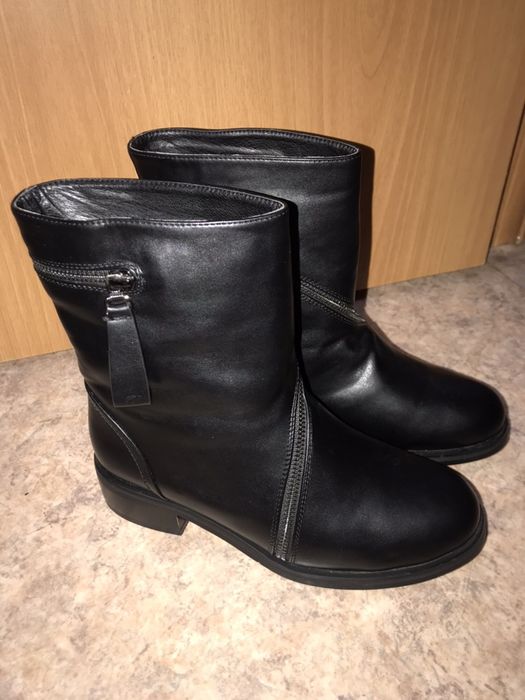Продам сапоги внутри цигейка