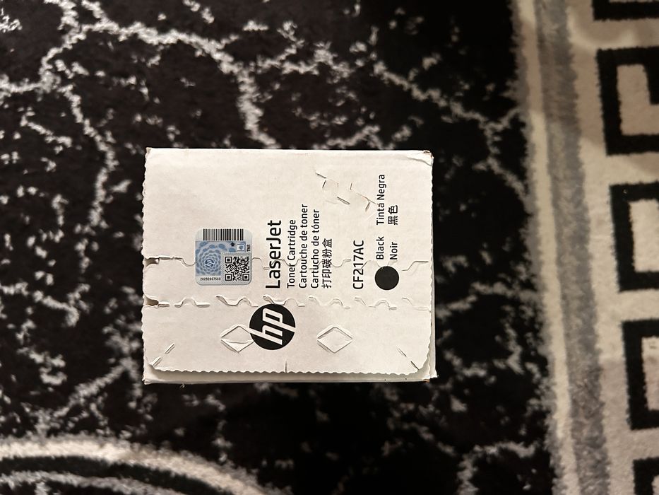 Vând cartuș de toner negru