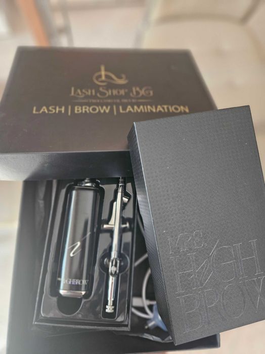 Комплект аерограф за вежди Mrs. Highbrow (Lash shop. BG) + аксесоари и шаблони
