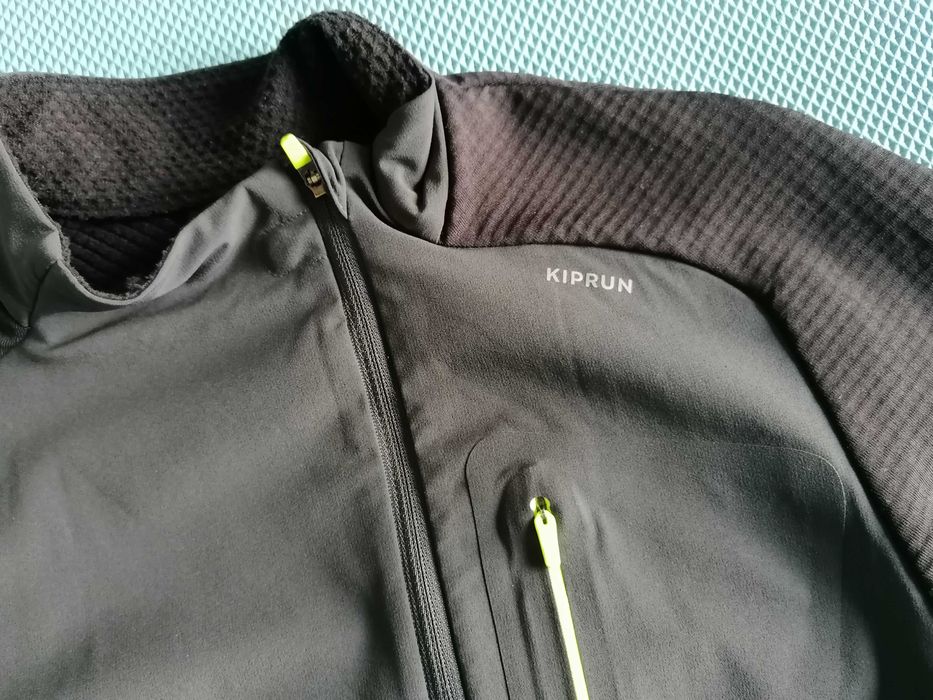 Мъжка блуза за бягане KIPRUN RUN 900 Warm [Размер: S] [Цвят: Черенщ]