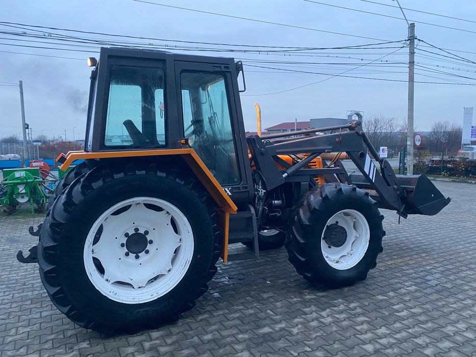 Tractor Renault 103.14 TX 4x4 cu incarcator frontal