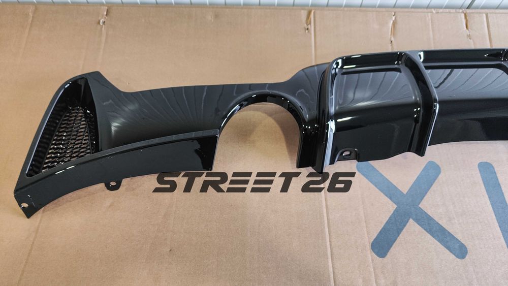 Difuzor BMW Seria 4 F32 F33 F36 (2013-2021) Negru Lucios 435i 440i