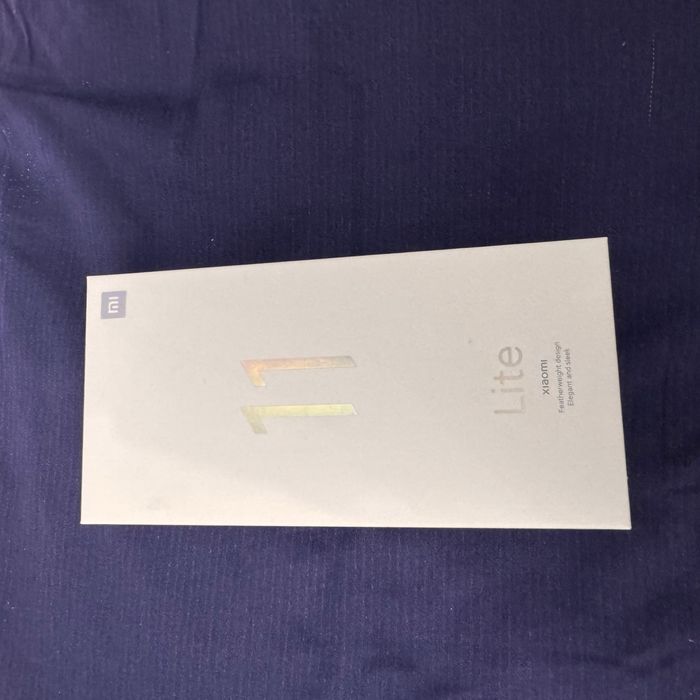 Продаем Mi 11 lite
