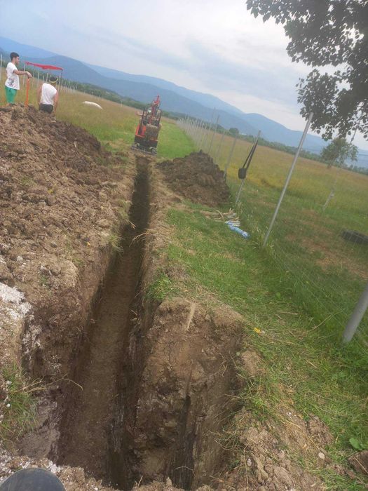 Предлагам услуги с багерче