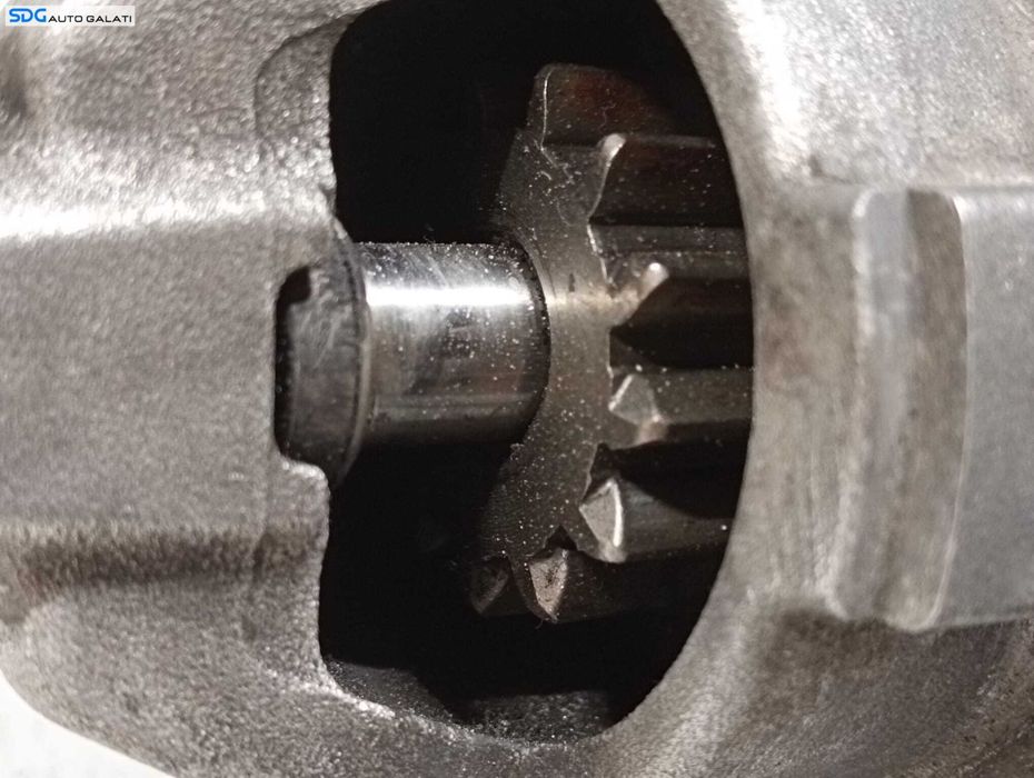 Electromotor Cu 13 Dinti Dacia Sandero 2 0.9 TCE 2012 - Prezent Cod 233000557R [M5622]